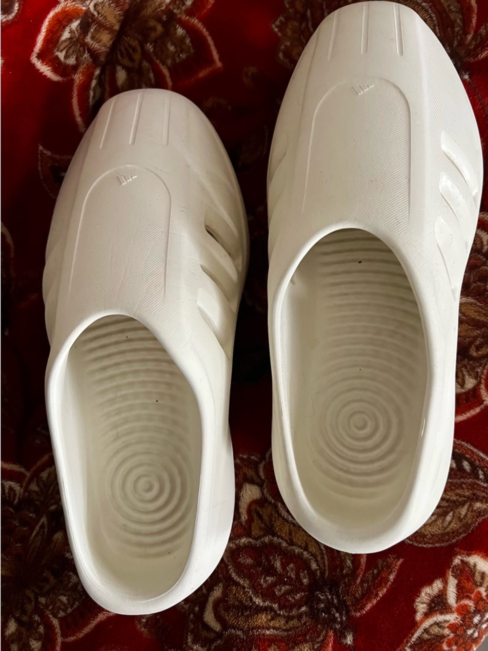 adidas men 9 Adifom IlInfinity Mule 001 Unisex Mule
Slippers Athletic